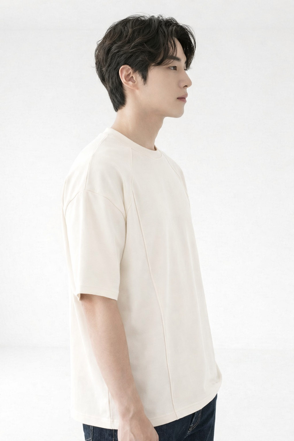 Viral Chinese T-Shirt Off White to hide belly Designed by Sizing Store