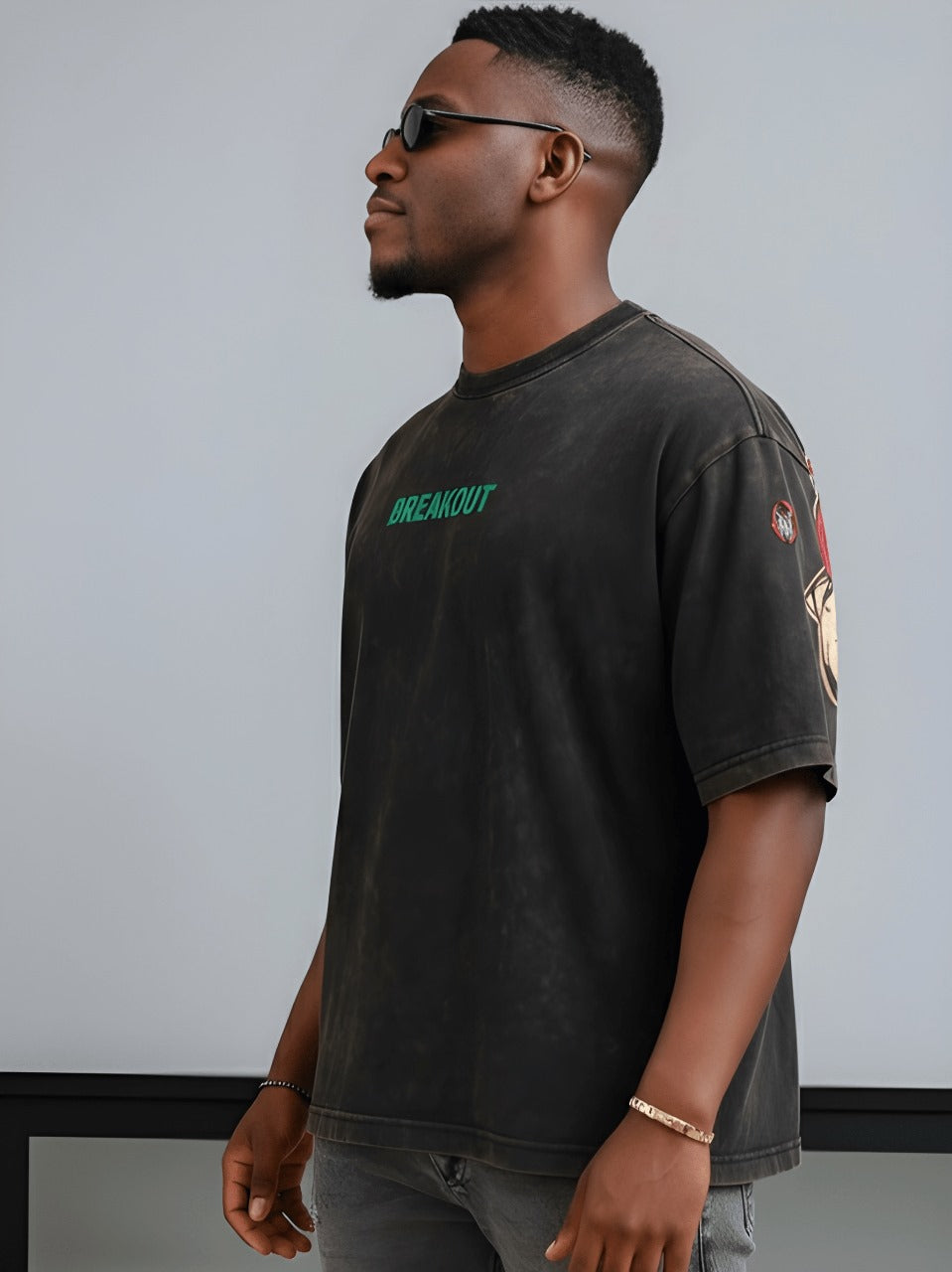 Breakout Sizing Store Premium T-Shirt